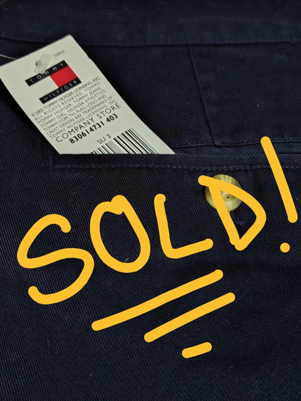 😎🔥TOMMY HILFIGER - Men’s Navy and Red Flat Front Shorts